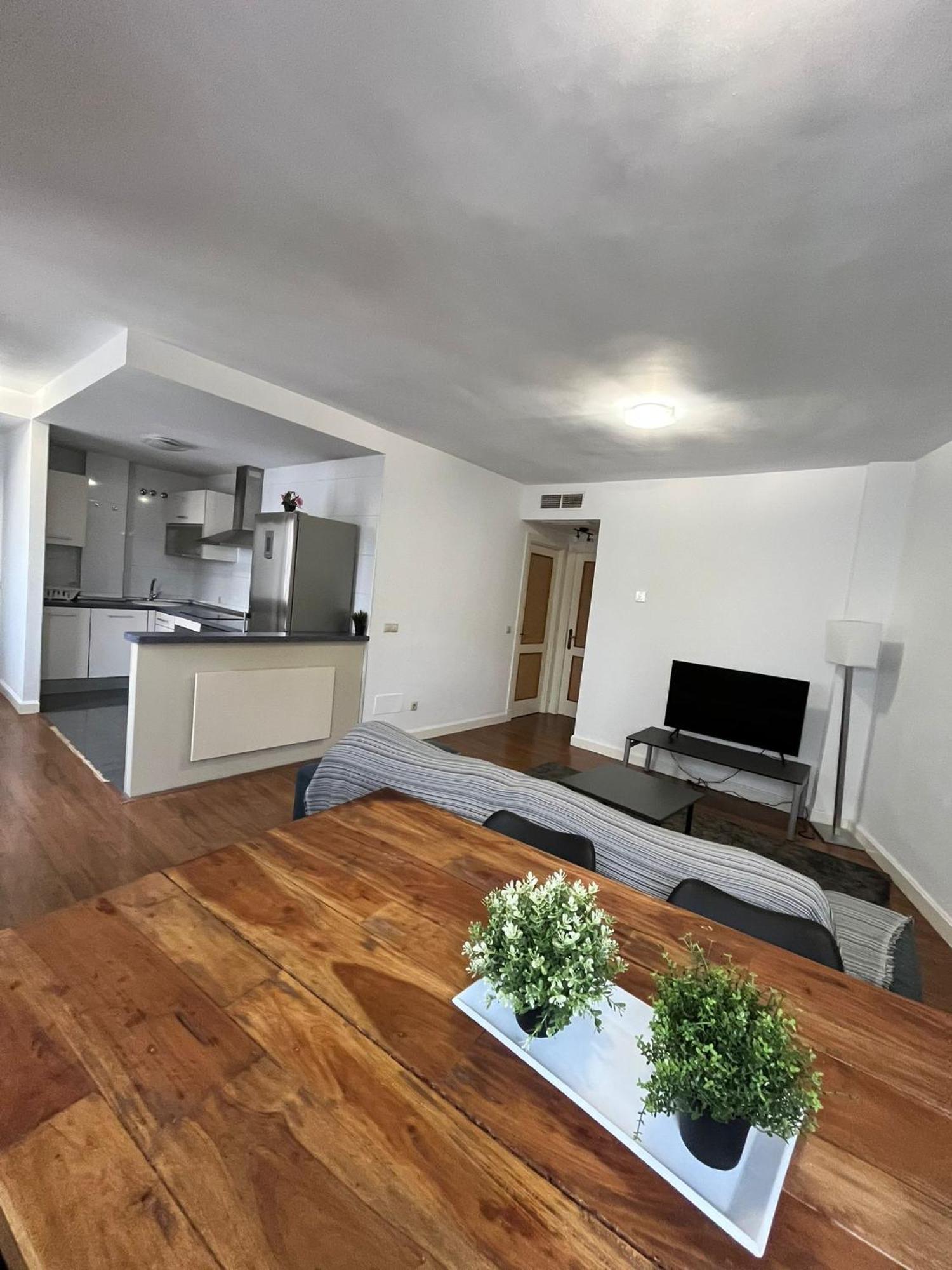 El Torcal Luxury Apartment With Free Parking Малага Екстериор снимка