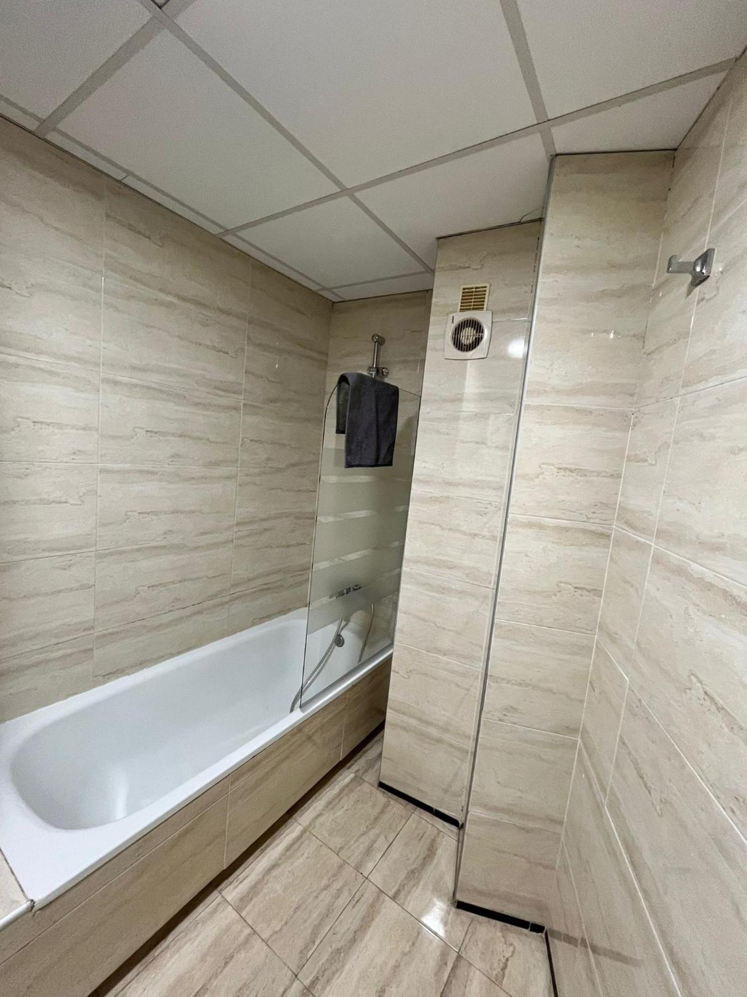 El Torcal Luxury Apartment With Free Parking Малага Екстериор снимка