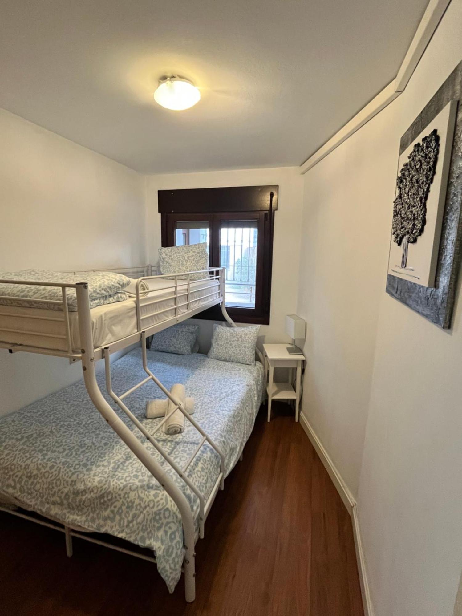 El Torcal Luxury Apartment With Free Parking Малага Екстериор снимка